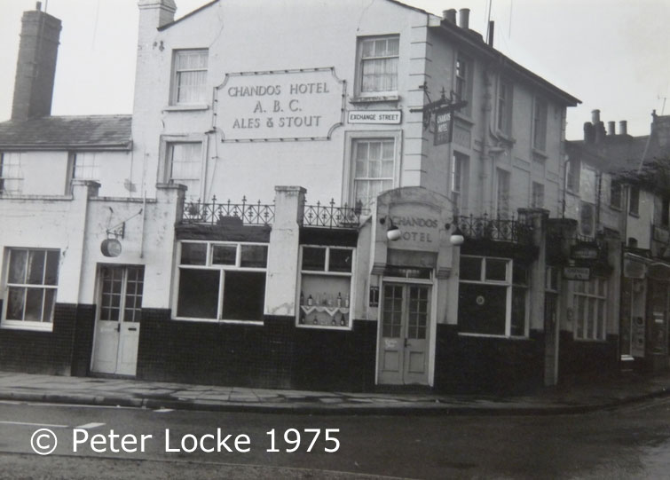 Chandos Hotel Aylesbury 1975 - Old Photos - Aylesbury's Lost Pubs