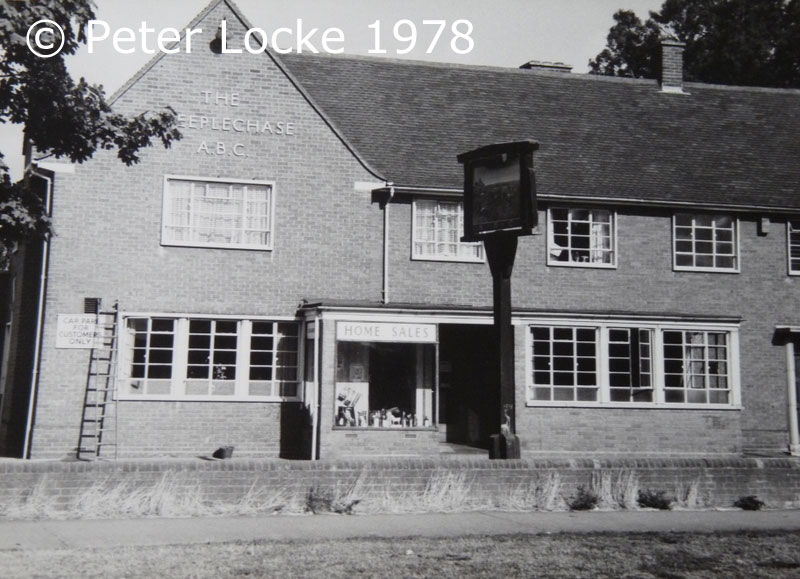 The Steeplechase Pub Southcourt Aylesbury in the 1970's